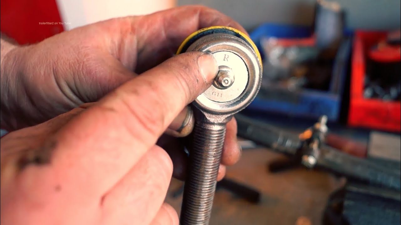 Land Rover steering maintenance - track rod ends.