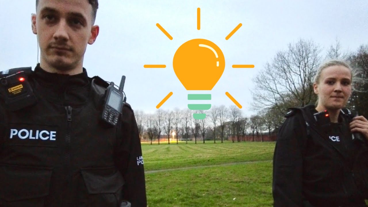 POLICE PULLED US OVER FOR A LIGHT BULB BUT HAD ONE OUT THEMSELVES 🚔