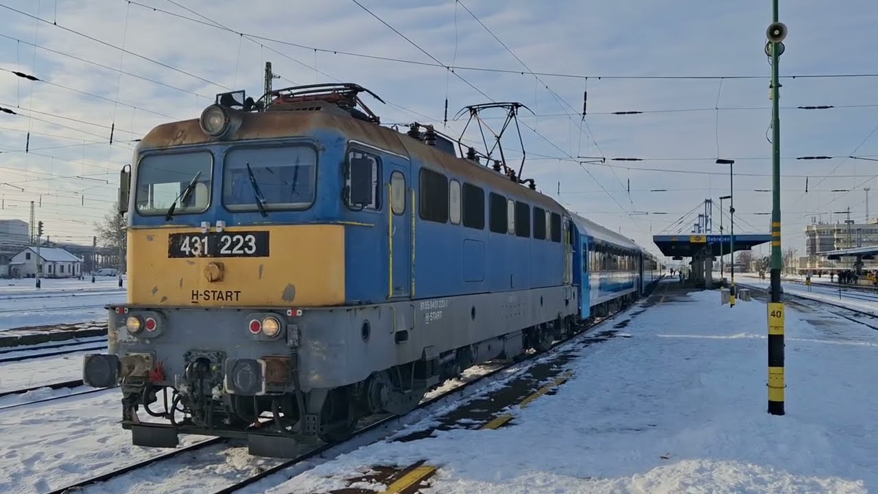 431 223-mas Szili indul Latorca NIC-vel Debrecenből Záhonyon át Munkács és Nagyborzsova felé