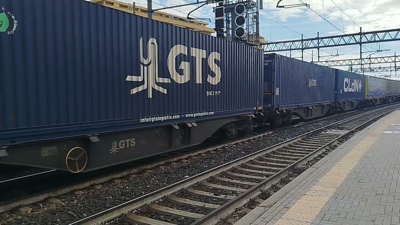 Re 475 416 Bls Cargo Die alpenstein (2 fornitura) con Tec Chiasso Piacenza a Lambrate 7/02