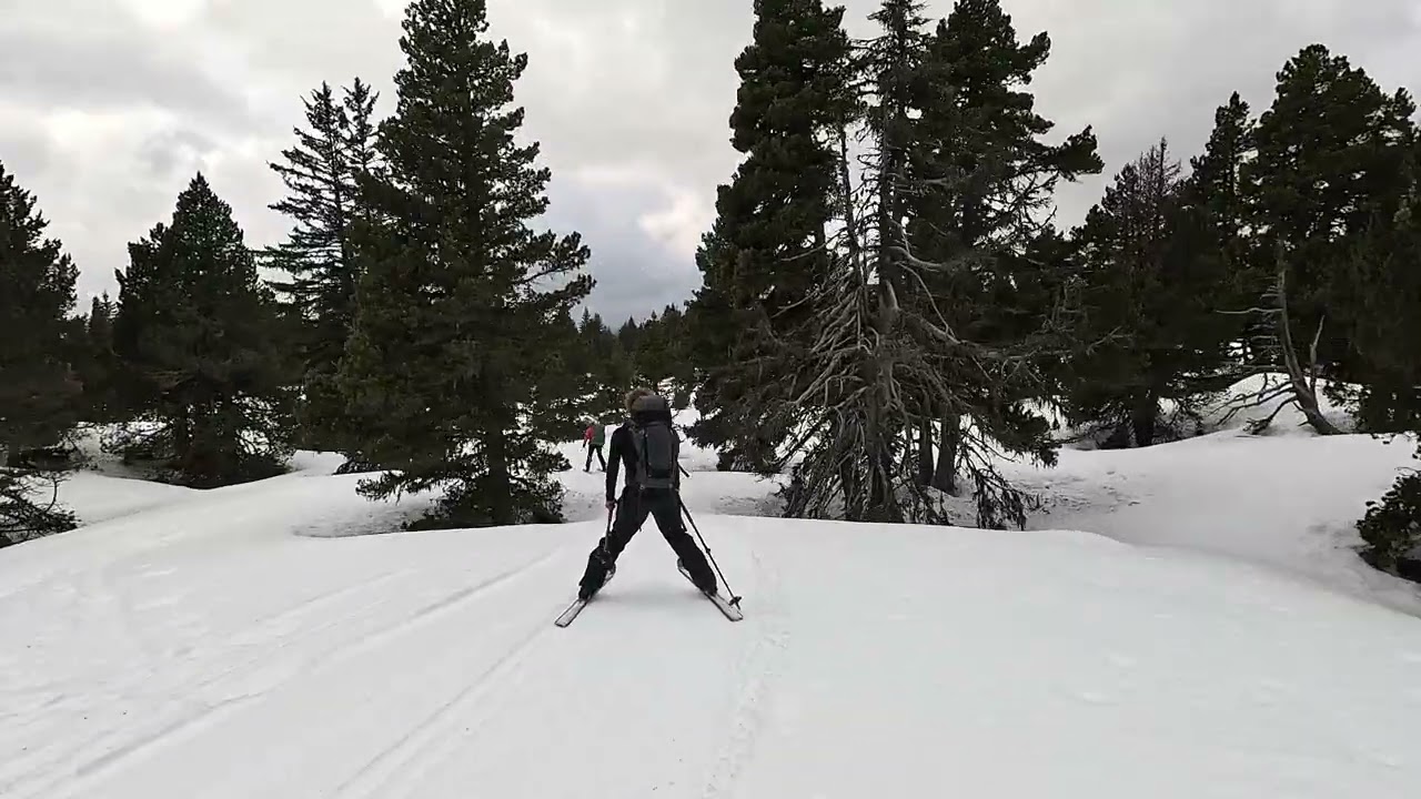Traversée des Hauts Plateaux du Vercors en ski de randonnée nordique.
