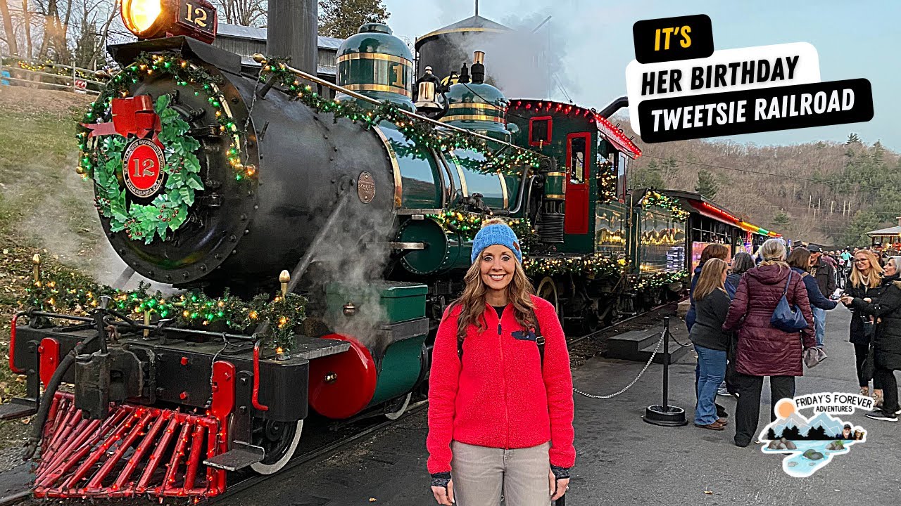 We visited the Beautiful TWEETSIE RAILROAD CHRISTMAS in Western North Carolina