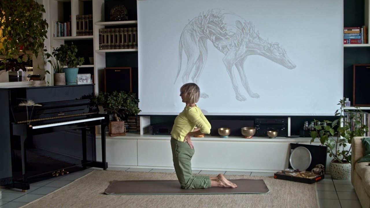 14 min - Mostrophosi YOGA || La pratica yoga che unisce benessere, arte e musica 432Hz