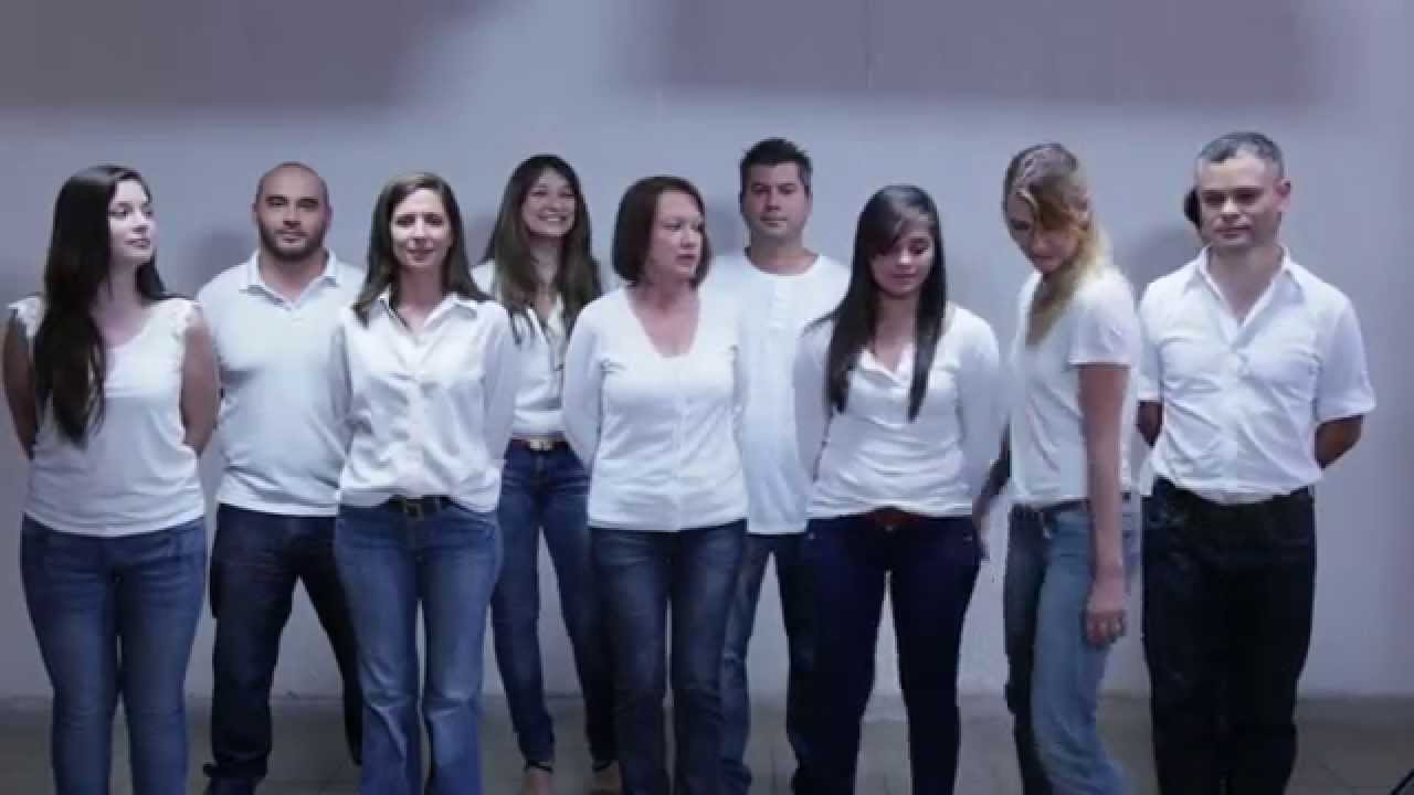 UNHCR Costa Rica: Can you tell who the refugee is?