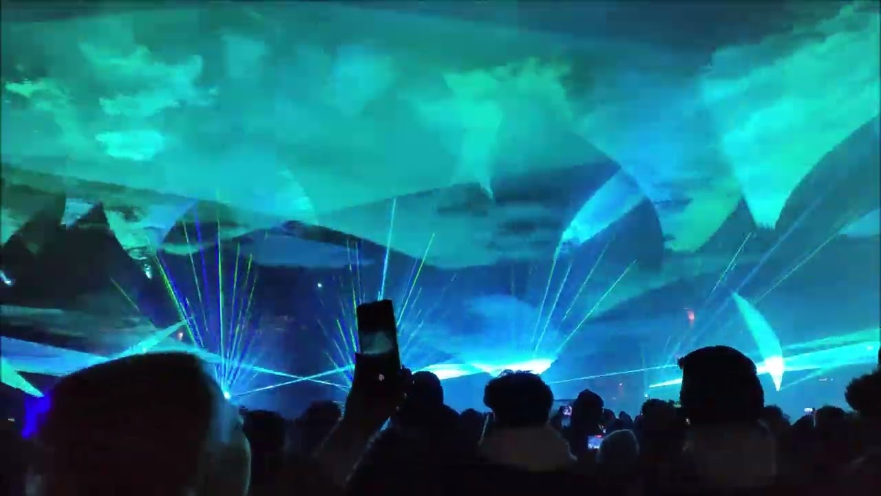 Lasershow Nyårsafton 2025-2026 Torget Trollhättan