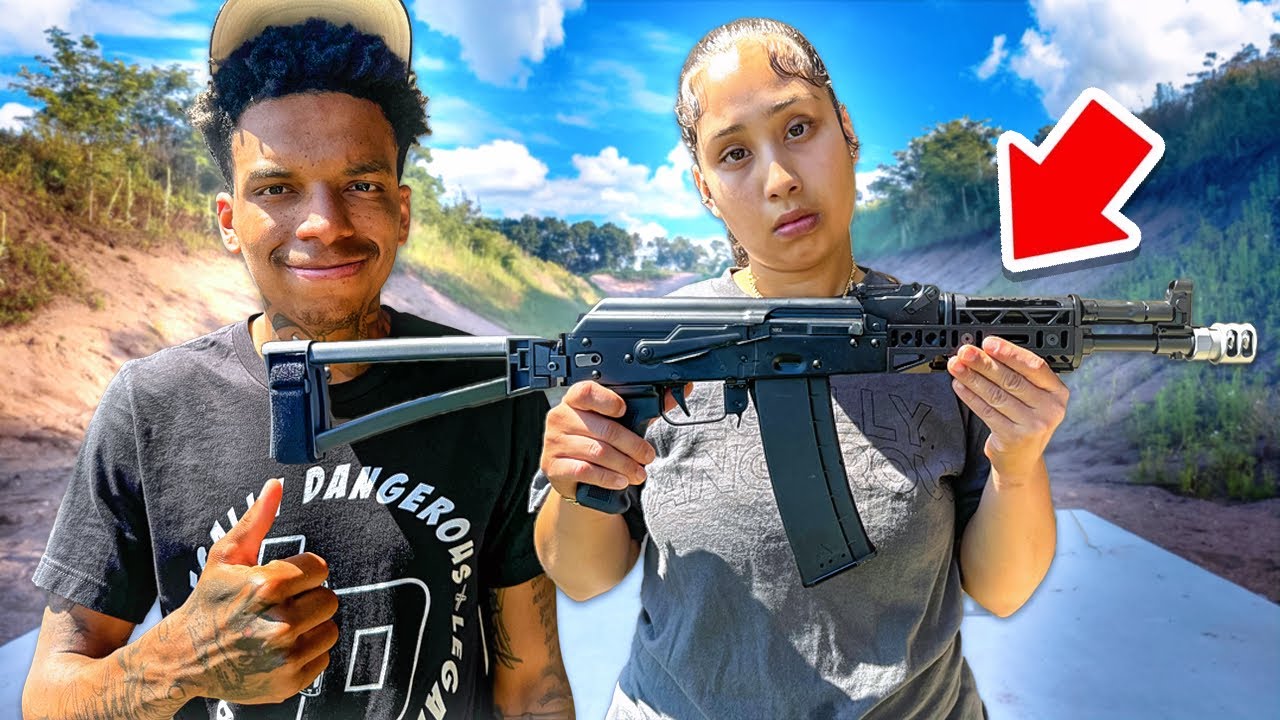 I SURPRISED My GIRLFRIEND With The BEST GIFT EVER…