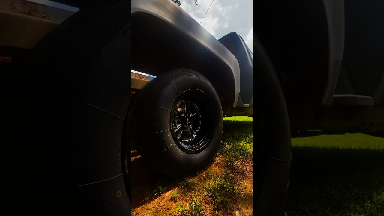 1979 step side c10 she’s rusty but she’ll get down!! 