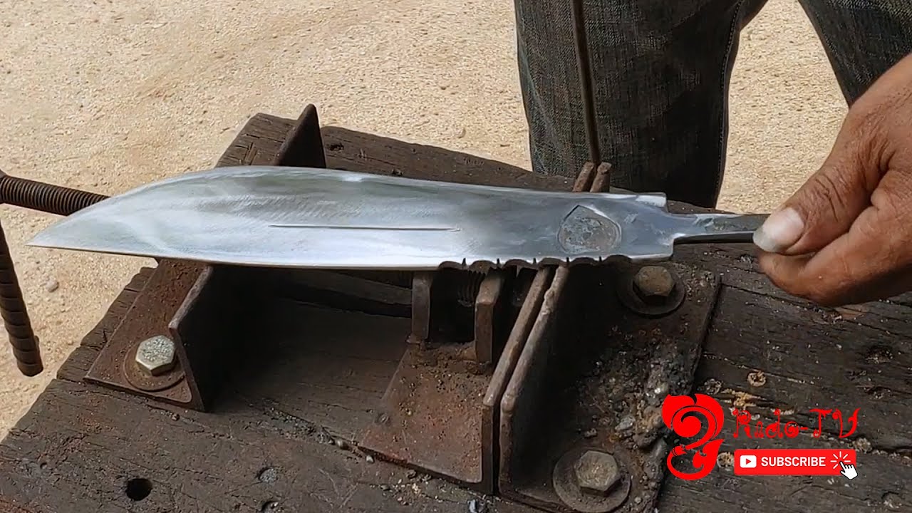 Make an Awesome Knife from Old Disc Plough Steel