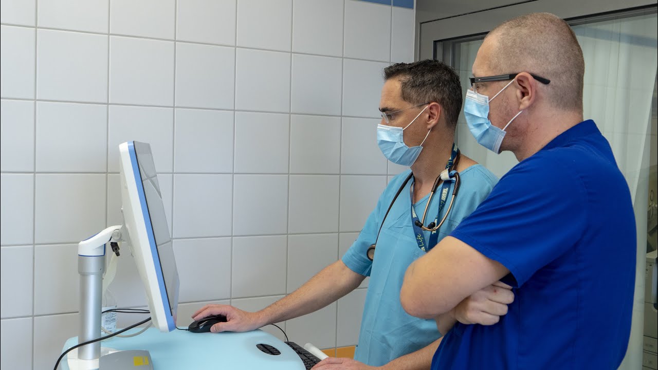 Elektronikus lázlaprendszer segíti az intenzív osztály dolgozóinak munkáját – PTE AITI