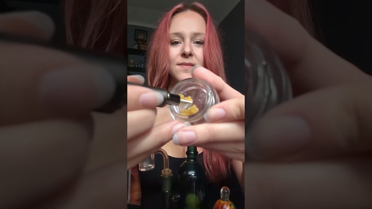 Yocan Blade Presents by @savvystoner