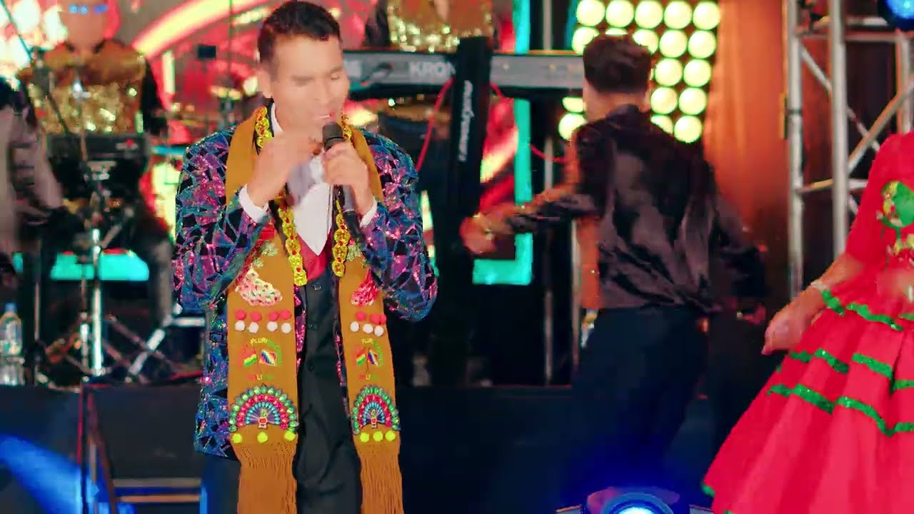 Efrain Layme TE SIGO AMANDO ♫ Festival Sure&ntilde;o 4K 2024