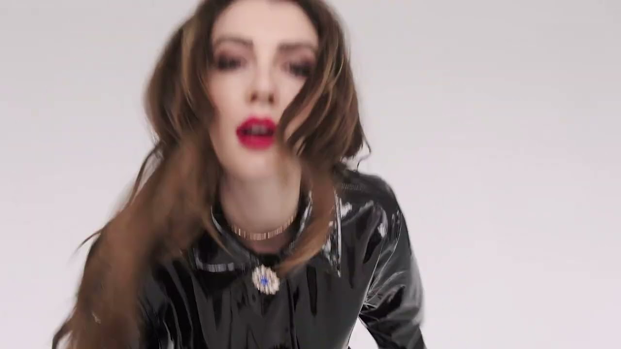 Burcu Özberk for elele