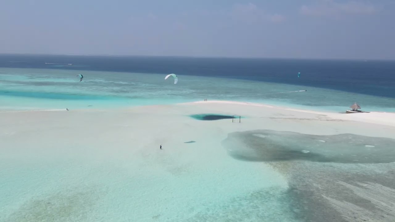 Kitesurfing in the Maldives
