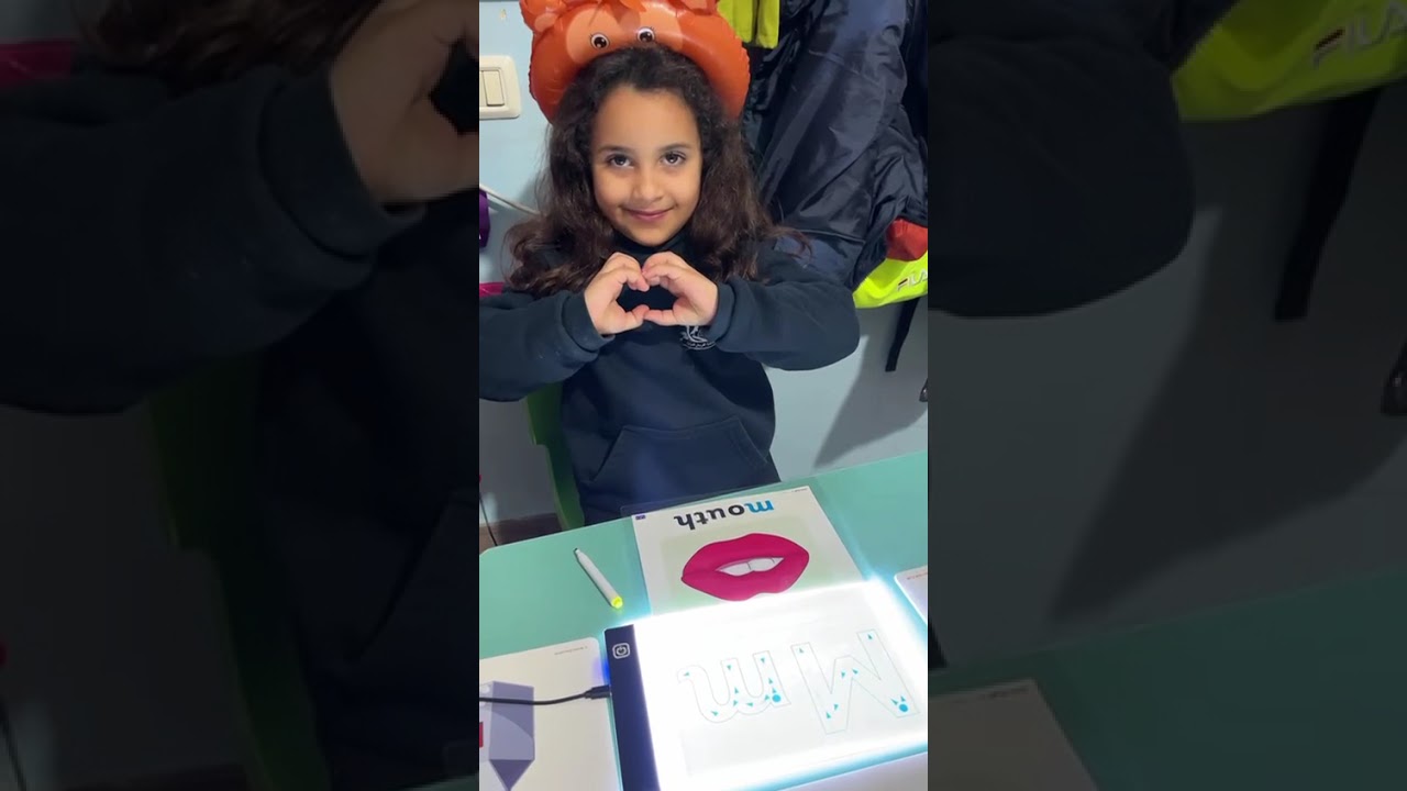 Engaging All Senses, Inspiring Young MindsTracing letter M using light pad🙉2025-2026👄🥛KG1 B