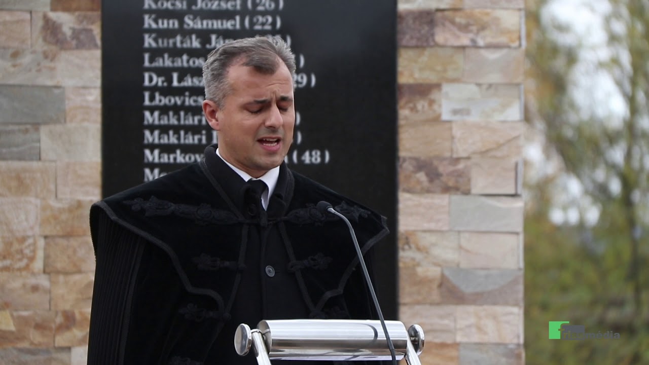 Méltó emlékművet emeltek Kisvárda hőseinek!