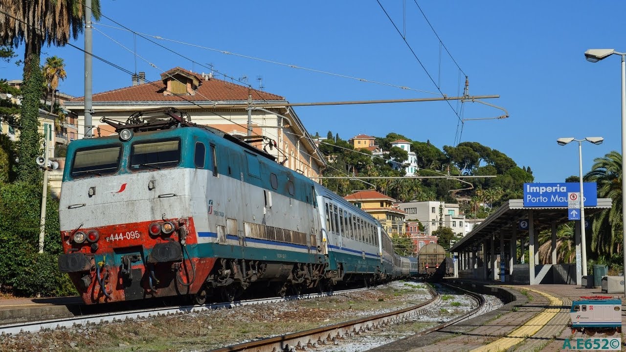 Ricordi di treni nel Ponente Ligure a Imperia Porto Maurizio