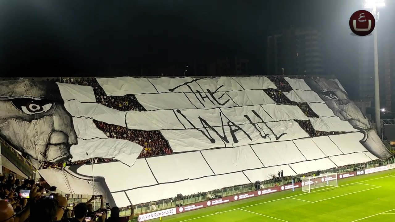 Coreografia (Scenografia) The Wall - Curva Sud Siberiano | Salernitana-Inter (30/09/2023)