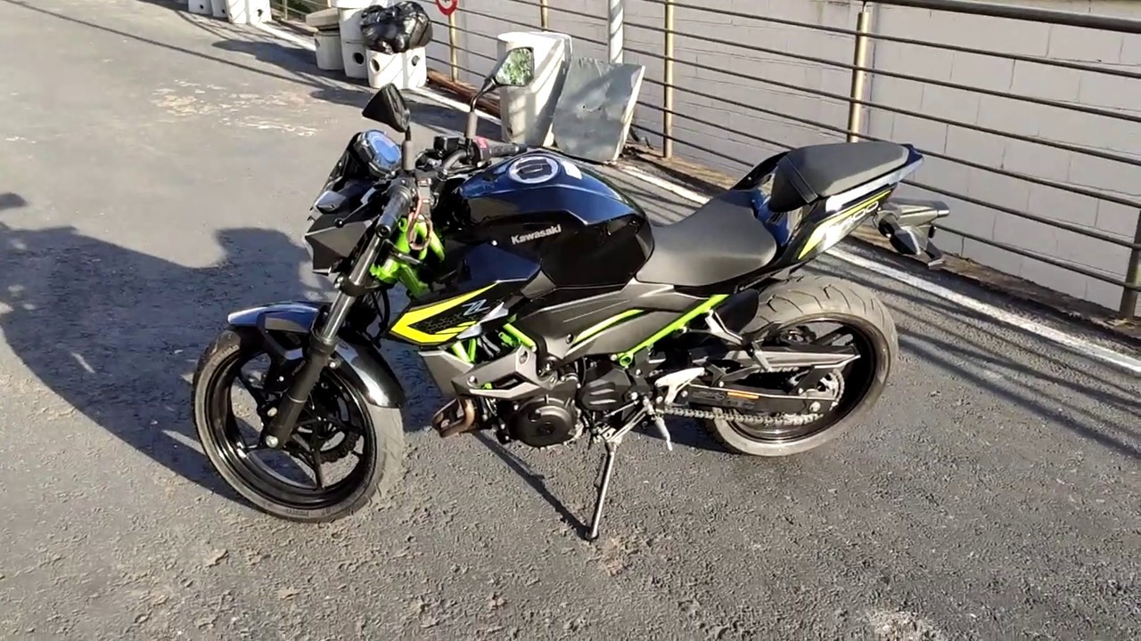 Kawasaki Z400 2020 cinza - A primeira do YouTube - Z400
