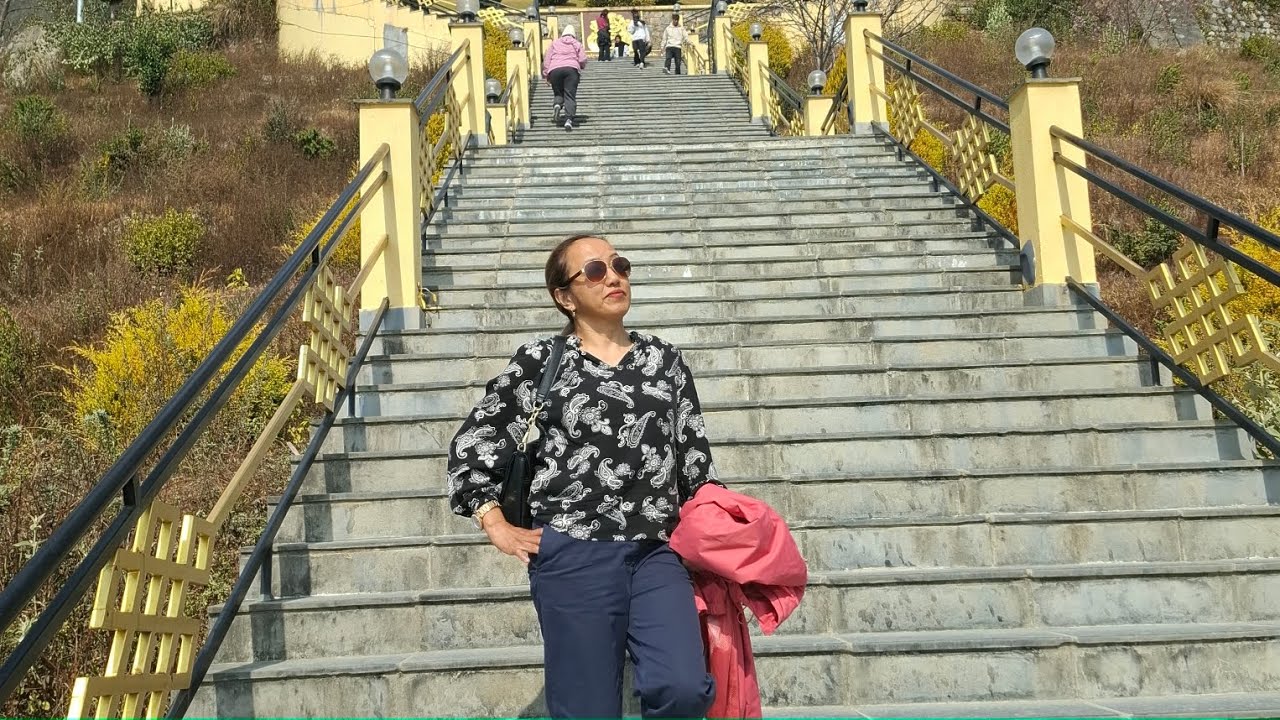 Nagi  Gumba shivapuri ra Budhanilkantha ekdam ramro place 
