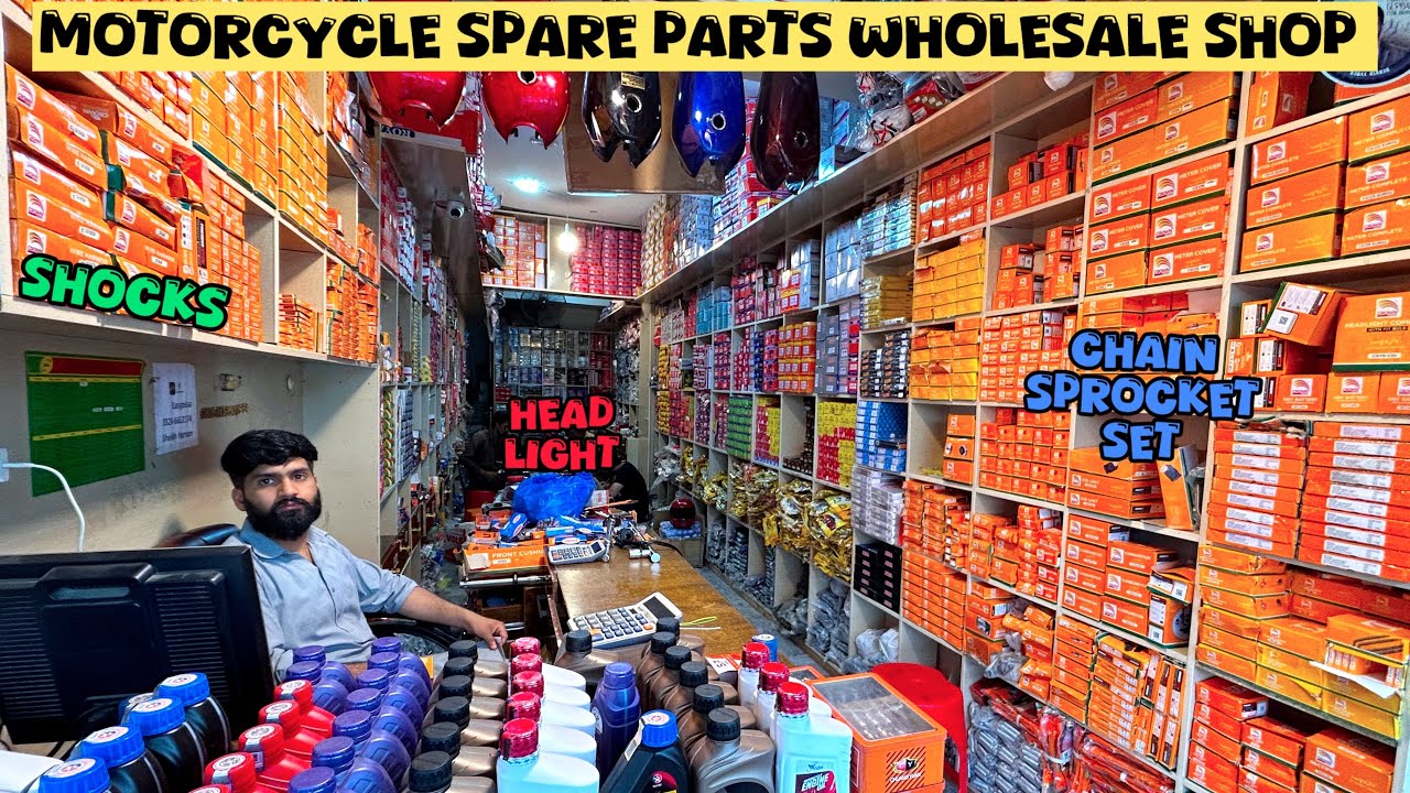 Bike Spare Parts Wholesale Shop in Rawalpindi (Part 2)😎🔥|| Itne Sasty Parts😱|| Pak Moto
