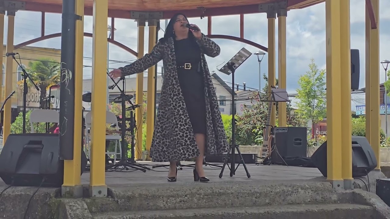 Qué lindo es su mirar / Pastora Ruth Alfaro 