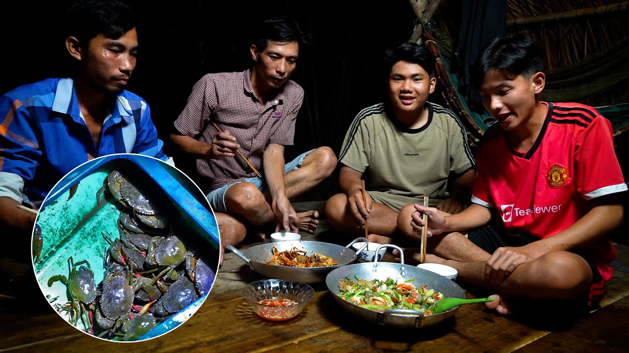 Mấy Chục Con CUA BIỂN Bị Móc Ra Khỏi Hang Làm Món , CUA BIỂN Rang Me