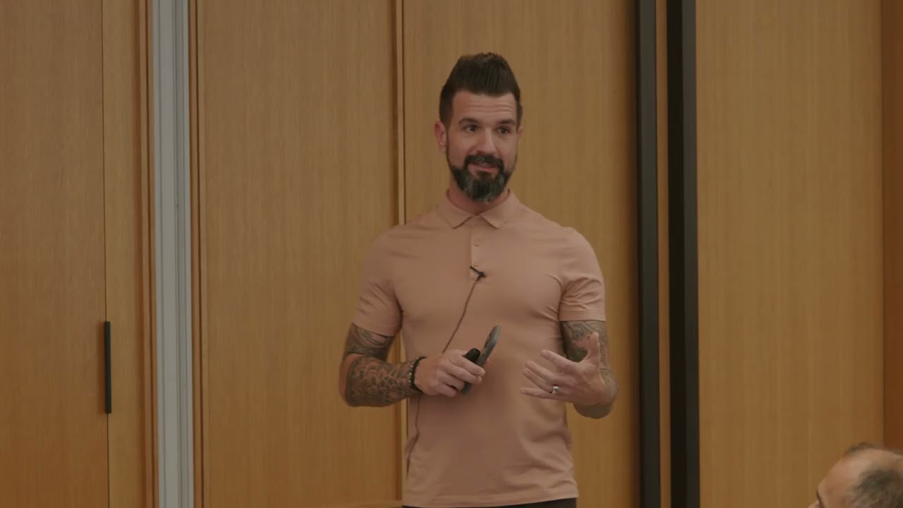 Reimagining Service Delivery with AI | Aaron Salow & Leslie LaRosa | Fexa Flex: AI Roadshow 2025