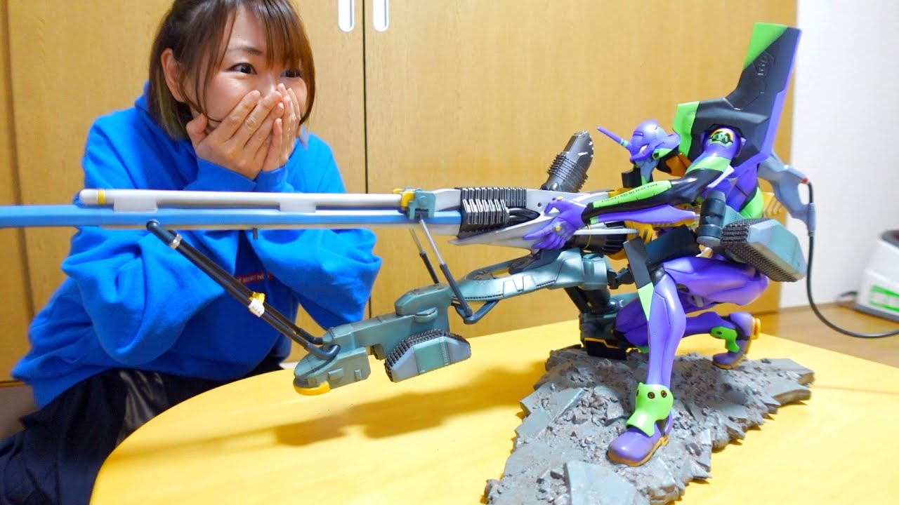14万円のエヴァンゲリオン初号機フィギュアが家に届きました