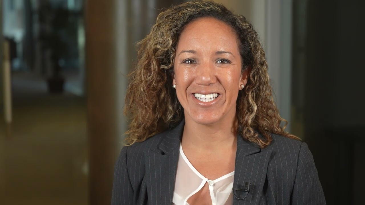 What to Know About In-House Experience and Corporate Law