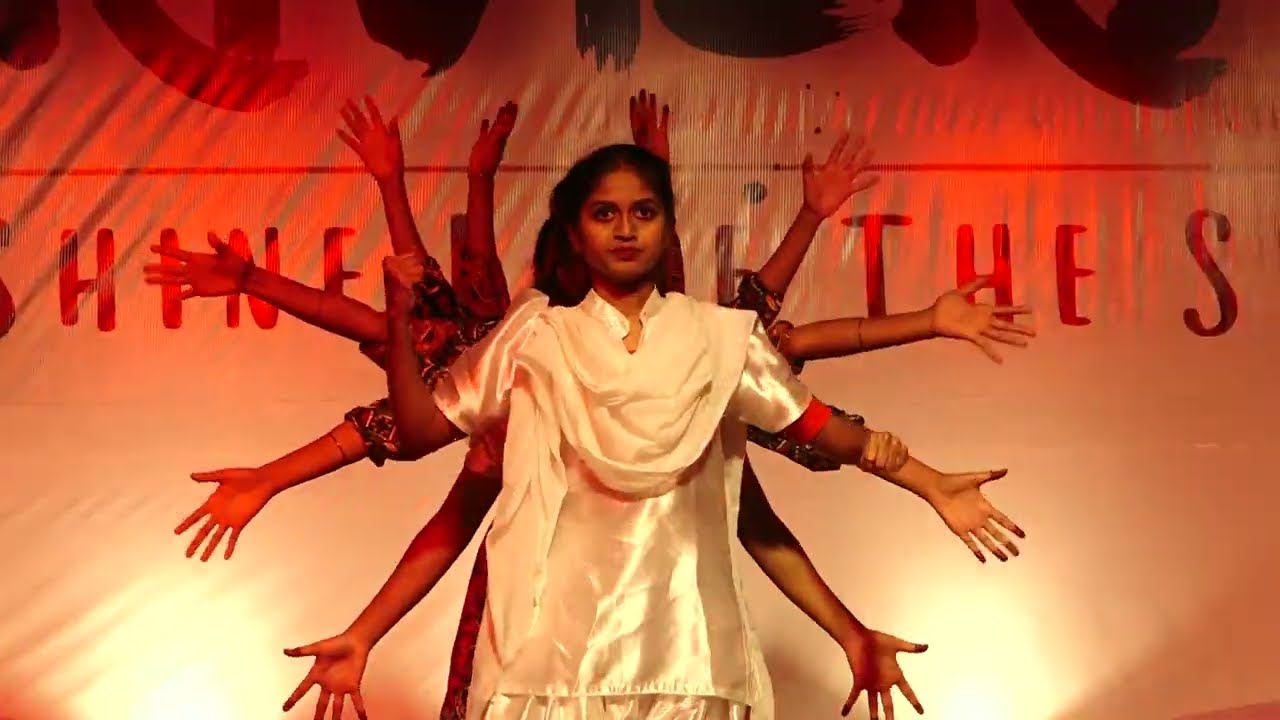 Women Empowerment Dance | Gurukrupa Students | Powerful Dance Performance । @sudamavlog143 