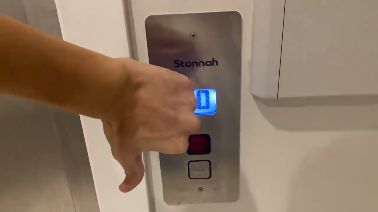 MP Stannah Lift @ H&M Intu Merry Hill Shopping Centre Dudley