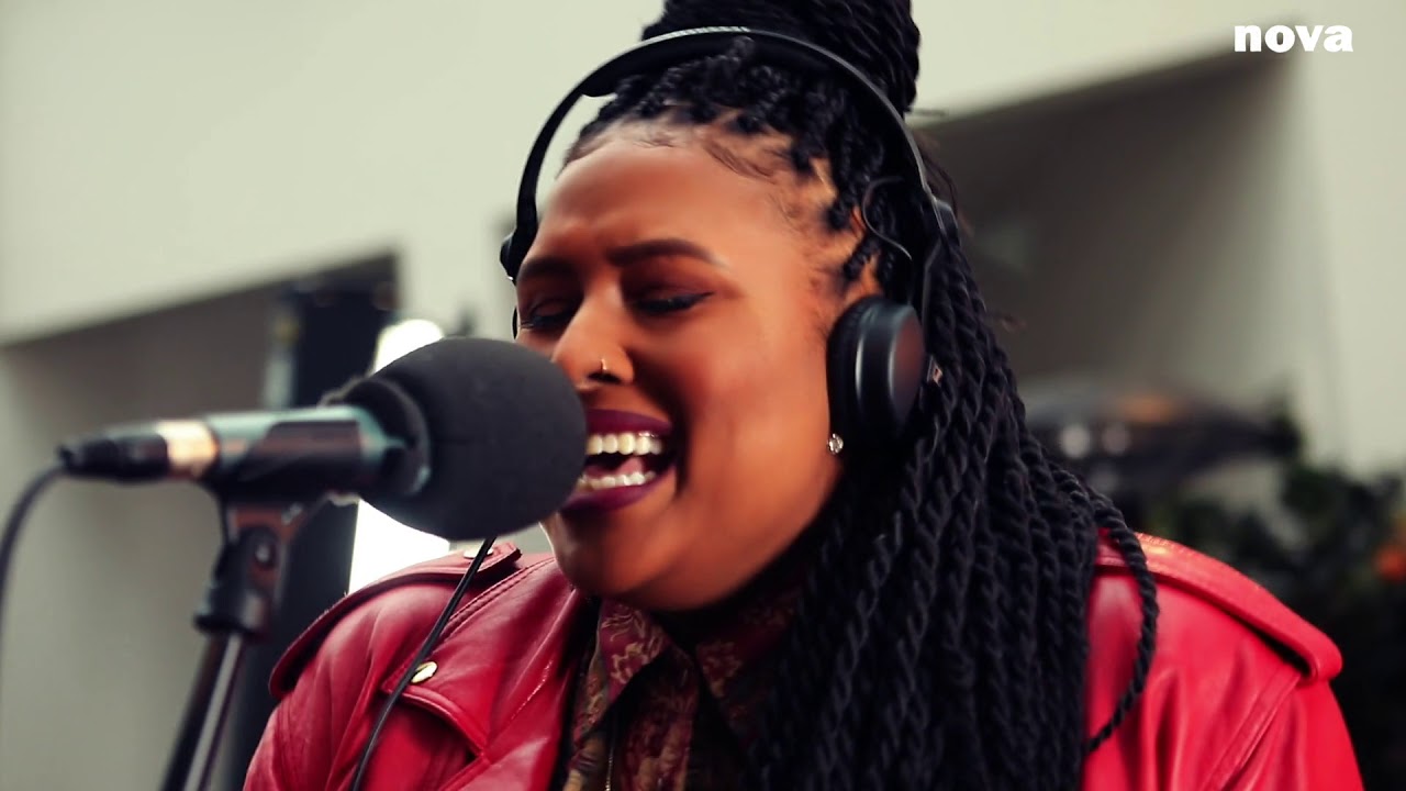 Deva Mahal - It’s Down To You | Live Plus Près De Toi