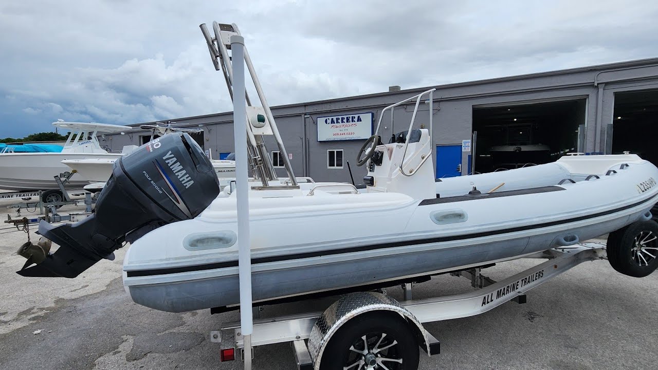 I Sold My Favorite Boat ! Carrera Teases New 26' Center Console