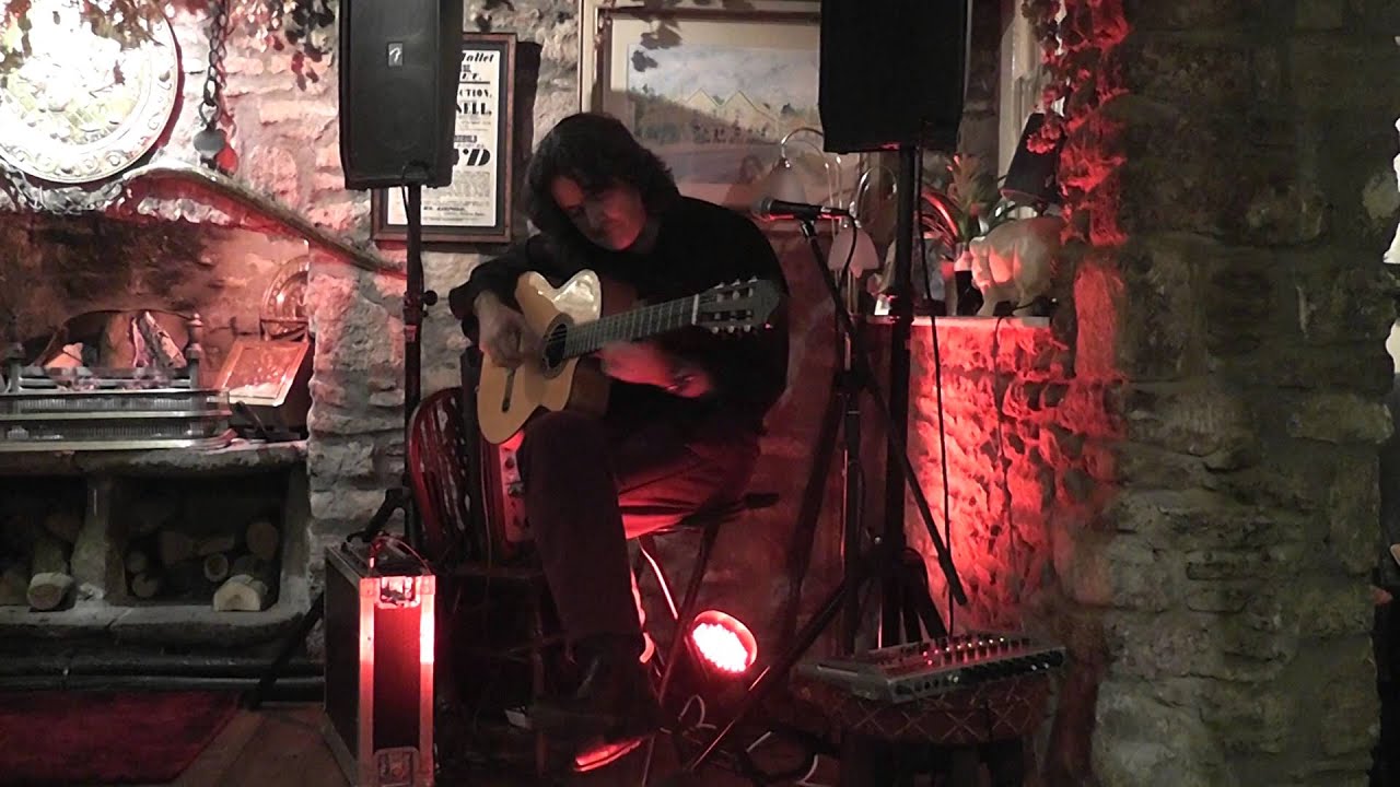 Zambra Mora (Arabic Flamenco) - Played by Mark Barnwell