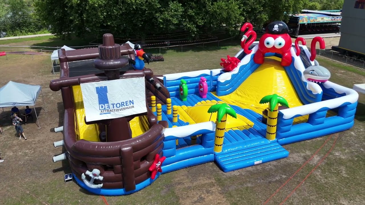 Springkussen avonturen paradijs Huren - Attractieverhuur de toren