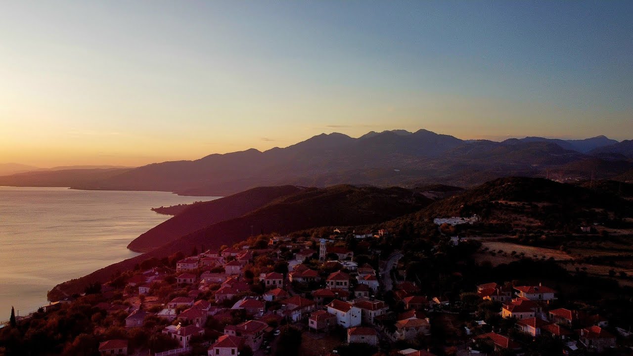 Πετροχώρι και Τριχωνίδα, Αιτωλοακαρνανία- Petrochori village and lake Trichonis 