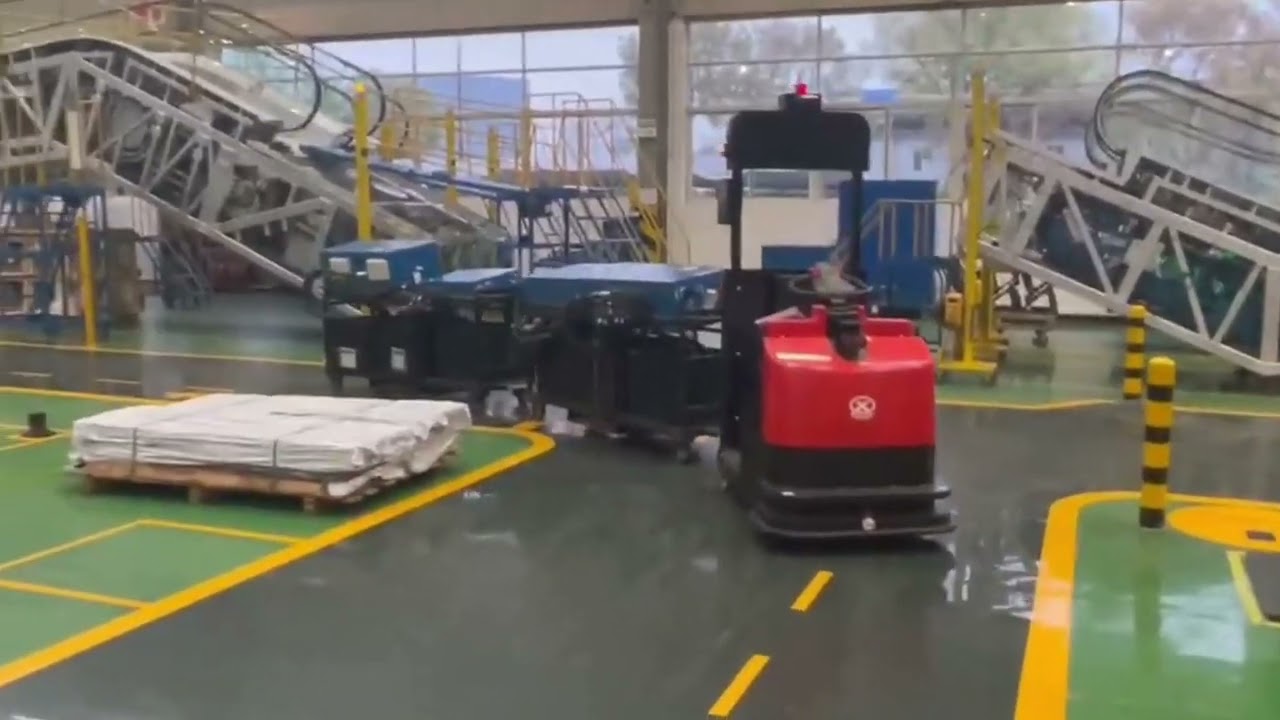XQDD Automatic Indoor Tow Tractor | Multi-Trailer Towing