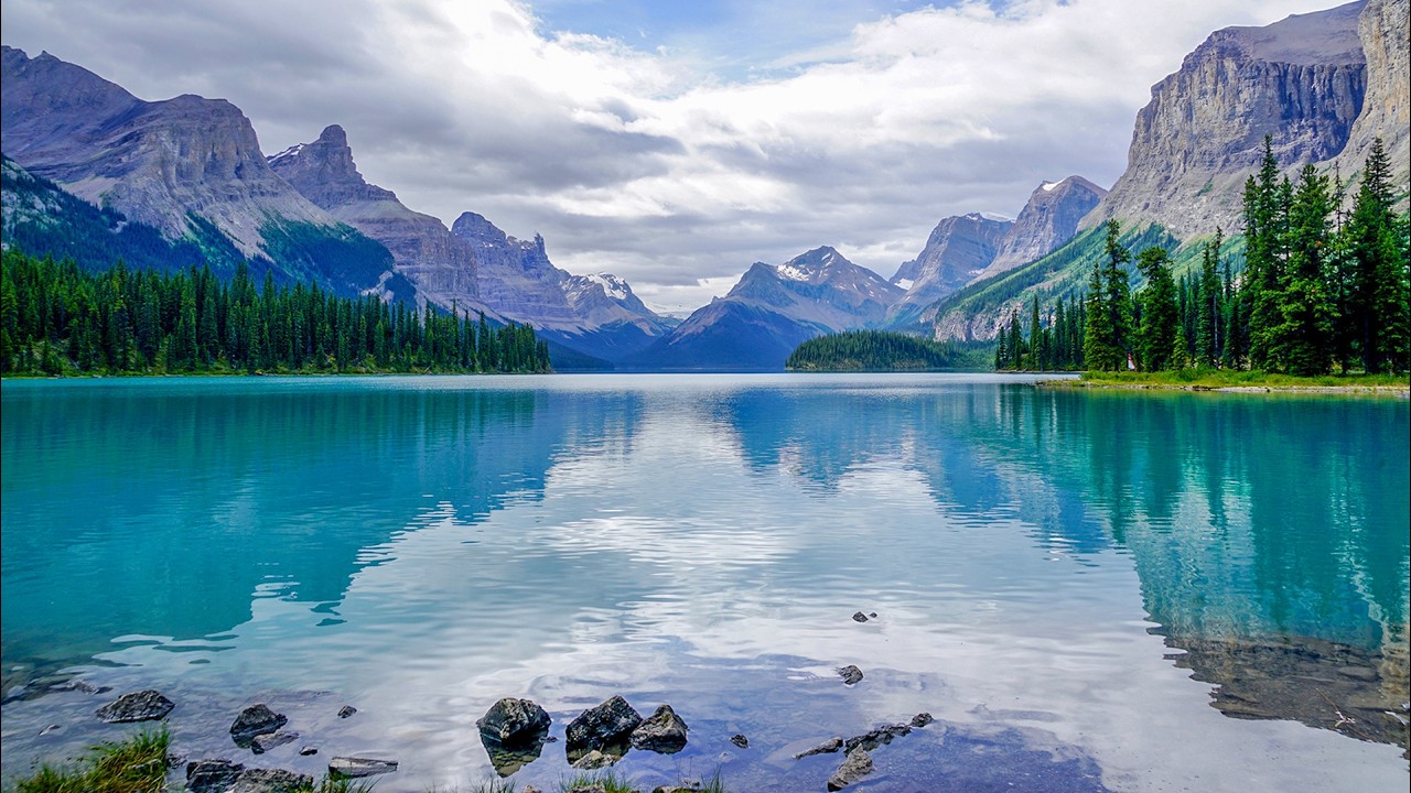Canada Alberta Jasper National Park Maligne Lake