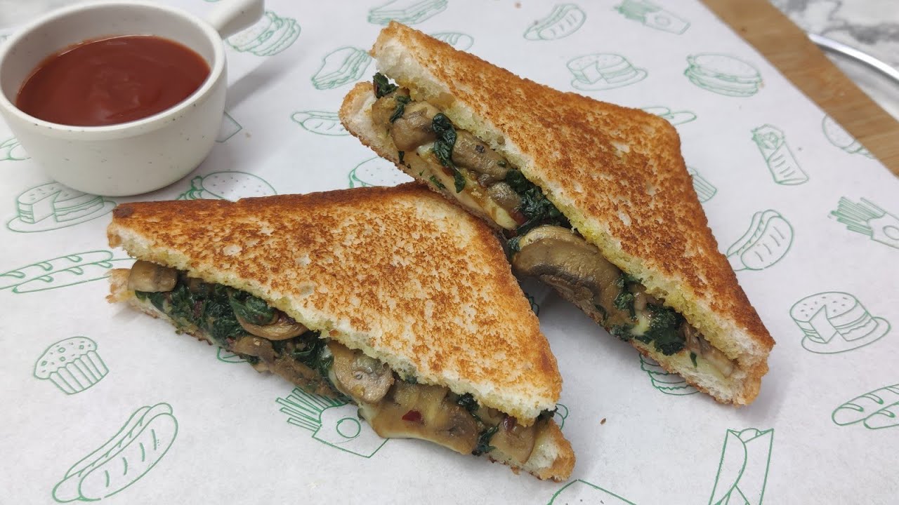 Mushroom Spinach Sandwich | Mushroom Cheese Sandwich | Sandwich Recipe | Spinach Mushroom Sandwich