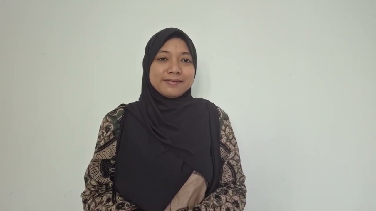 Perkenalan diri Apriyani