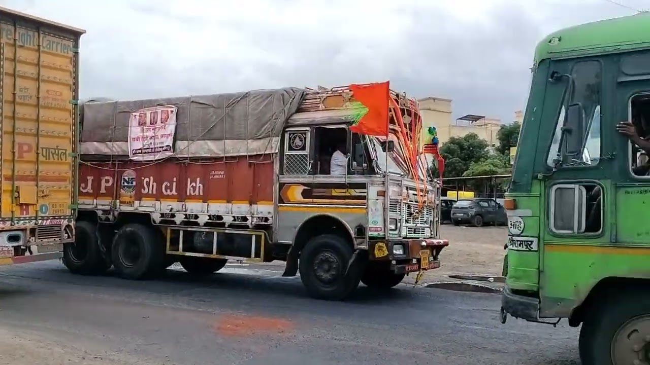 आषाढी वारी #परतीचा प्रवास सुरु @karmala - ahilyanagar road