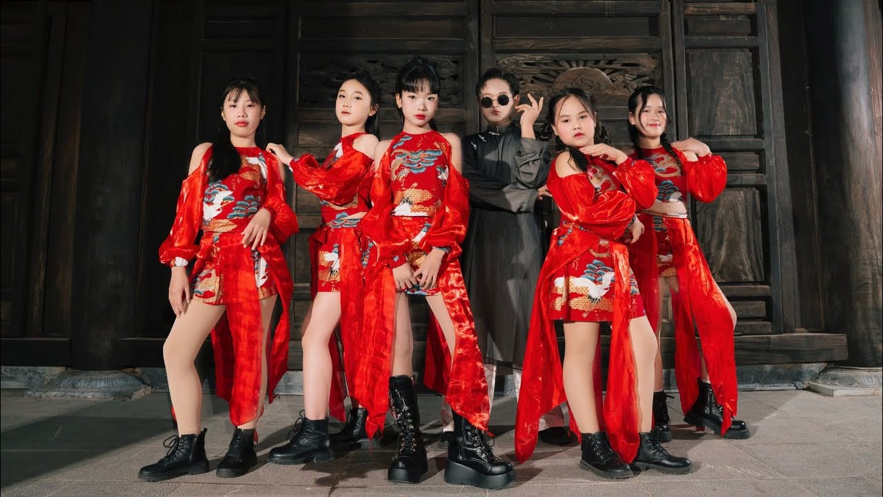 Nhảy Dance cực cháy: Gieo quẻ bản full HD mới nhất 2026 #trendinh #dance #hocnhayonline #funny #fyp 