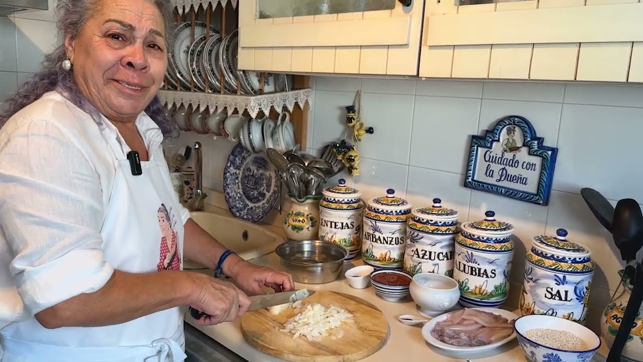 Guiso de arroz con gambas y chipirones