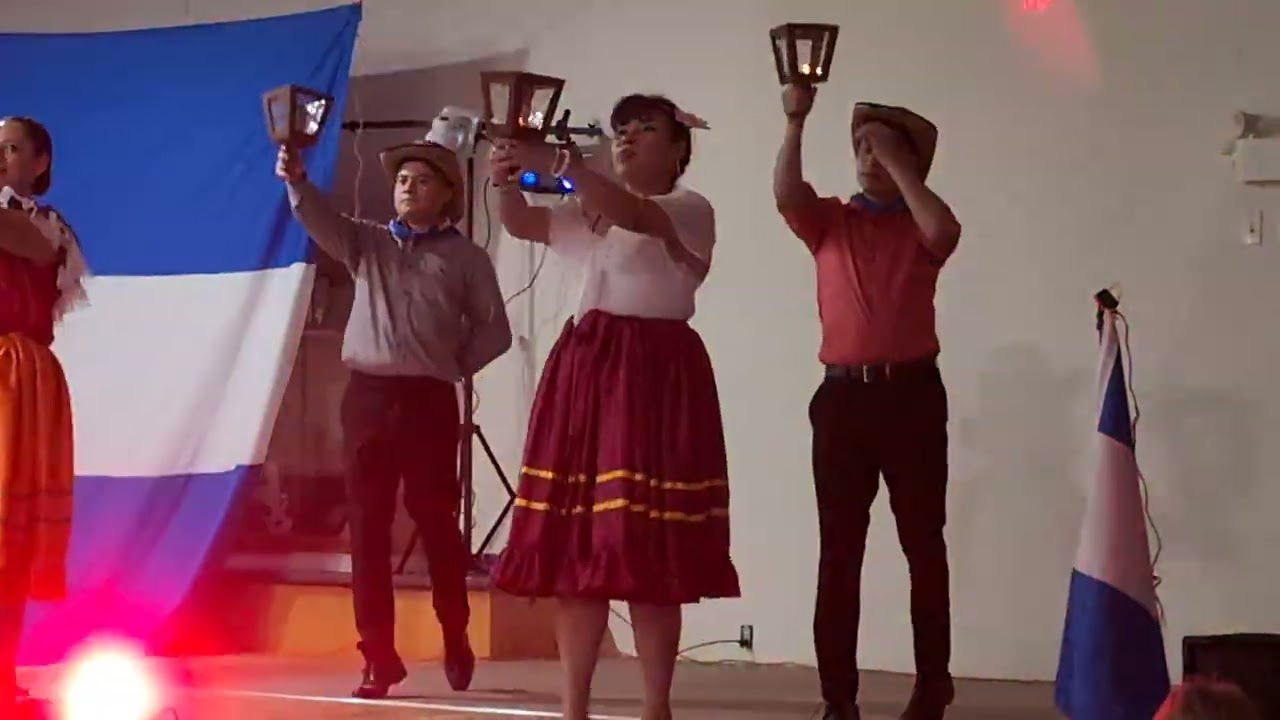 Los farolitos salvadorean Pavillion 2026