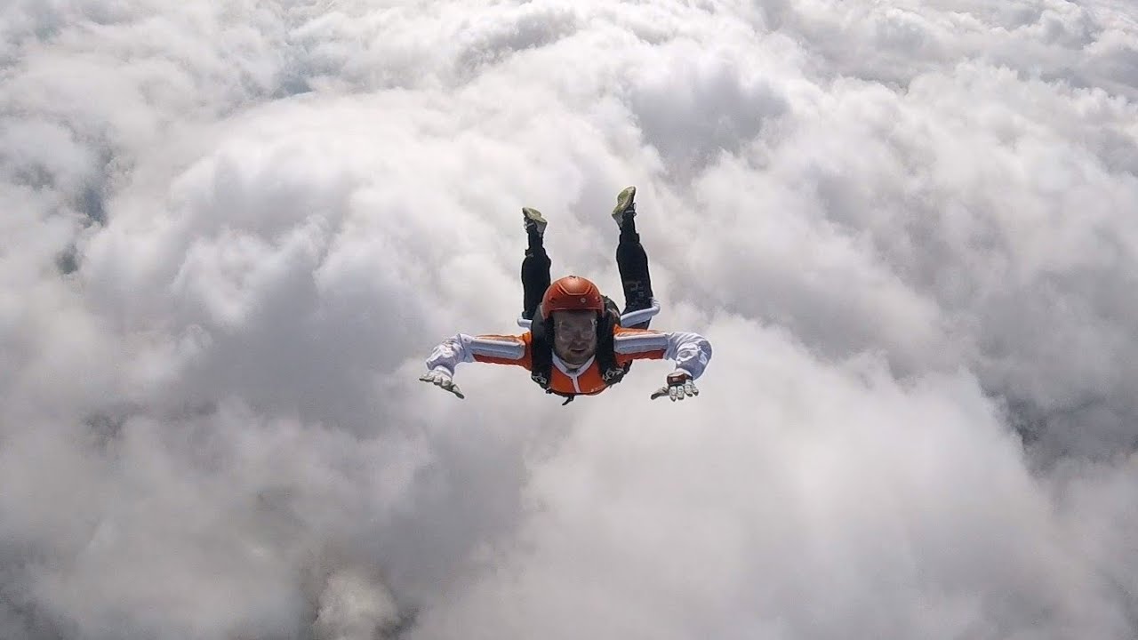 Learning to Skydive AFF Level 5 | GoJump (Germany, Gransee)
