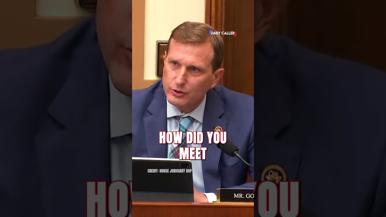 Sheriff UNLOADS On Dem Rep: 