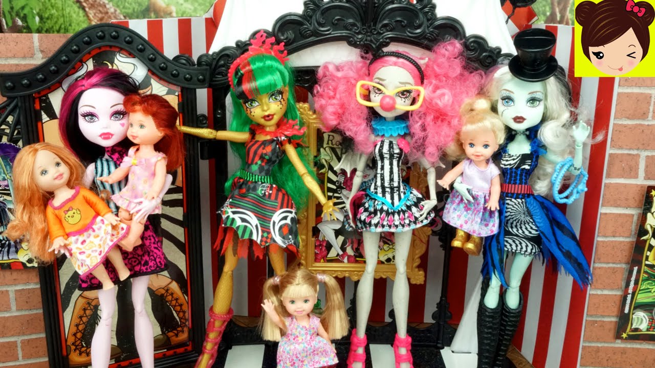 Las Bebes de Elsa Ana y Princesa Rapunzel van al Circo de Monster High - Series con Muñecas