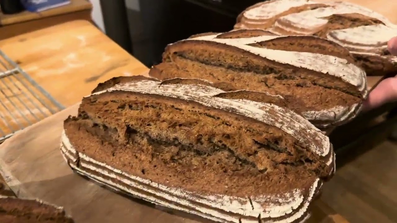 Bäckerei Schwarzbrot ALLE