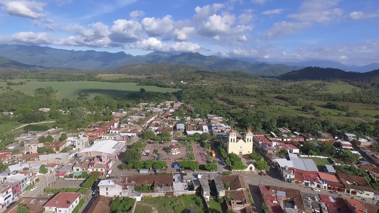 Villa Purificación  8 min