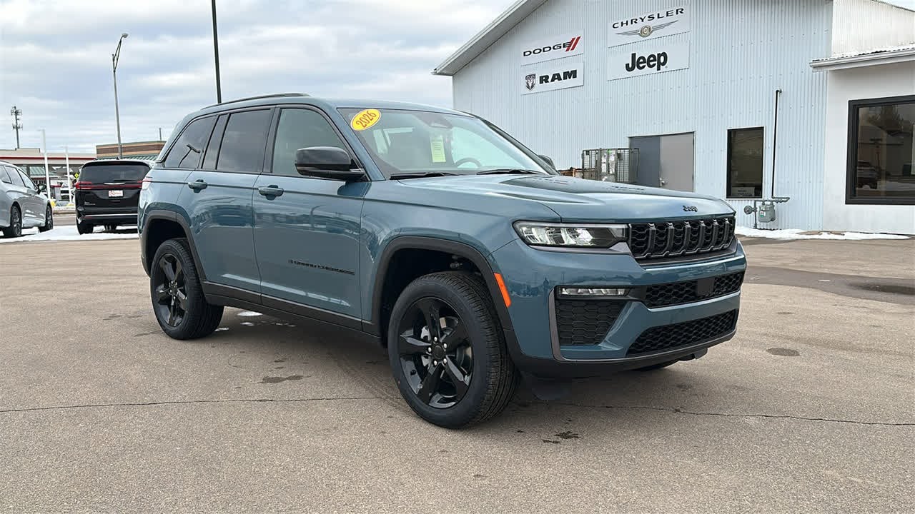 2026 Jeep Grand Cherokee Limited Clintonville, Shawano, Waupaca, Green Bay, Appleton WI
